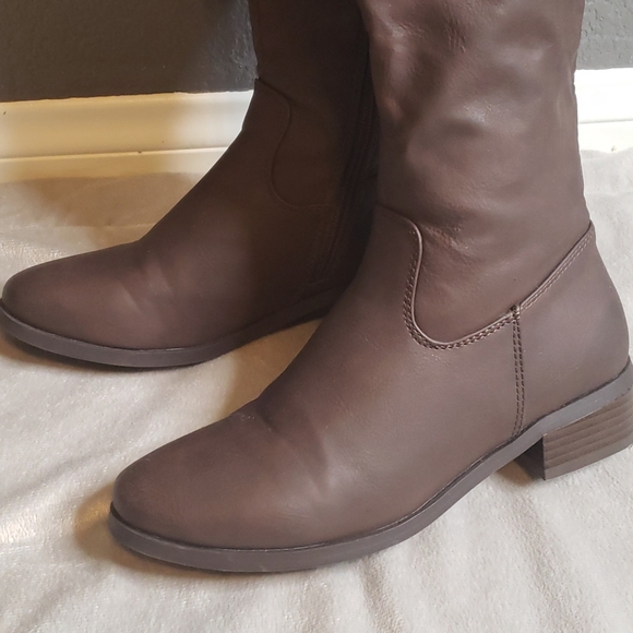 🔴SOLD🔴ver the knee brown boots - Picture 2 of 3